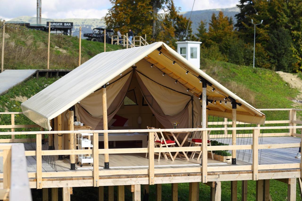 Bukovel Glamping Hotel Exterior photo