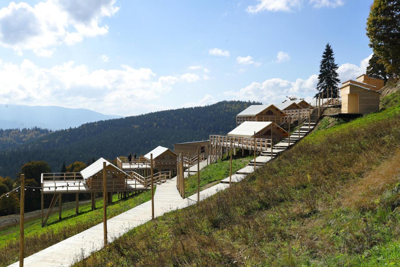 Bukovel Glamping Hotel Exterior photo